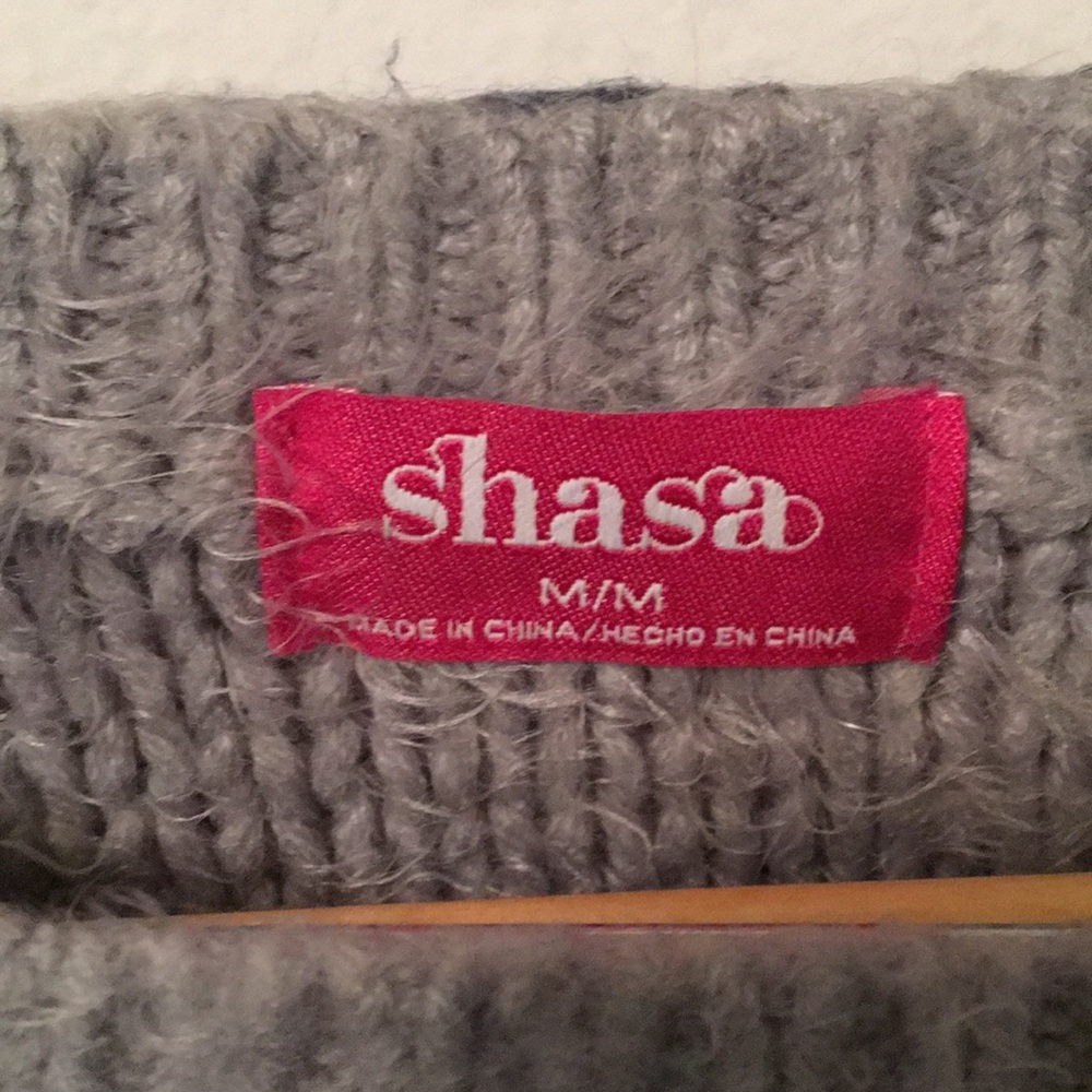 Sweater - Picture 5 of 5